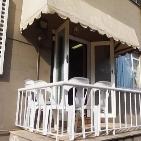 Spacious 1 Bedroom, Self Catering Apartment In Glenwood, Дурбан Экстерьер фото
